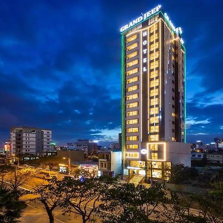 Grand Jeep Hotel Дананг Экстерьер фото