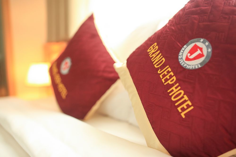 Grand Jeep Hotel Дананг Экстерьер фото